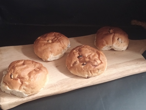 Rozijnenbollen wit&nbsp;per 6